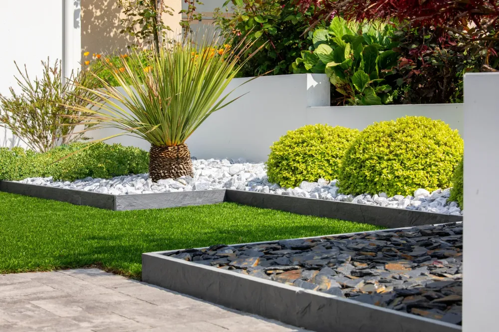 Aménagement espaces verts à MONTELEGER